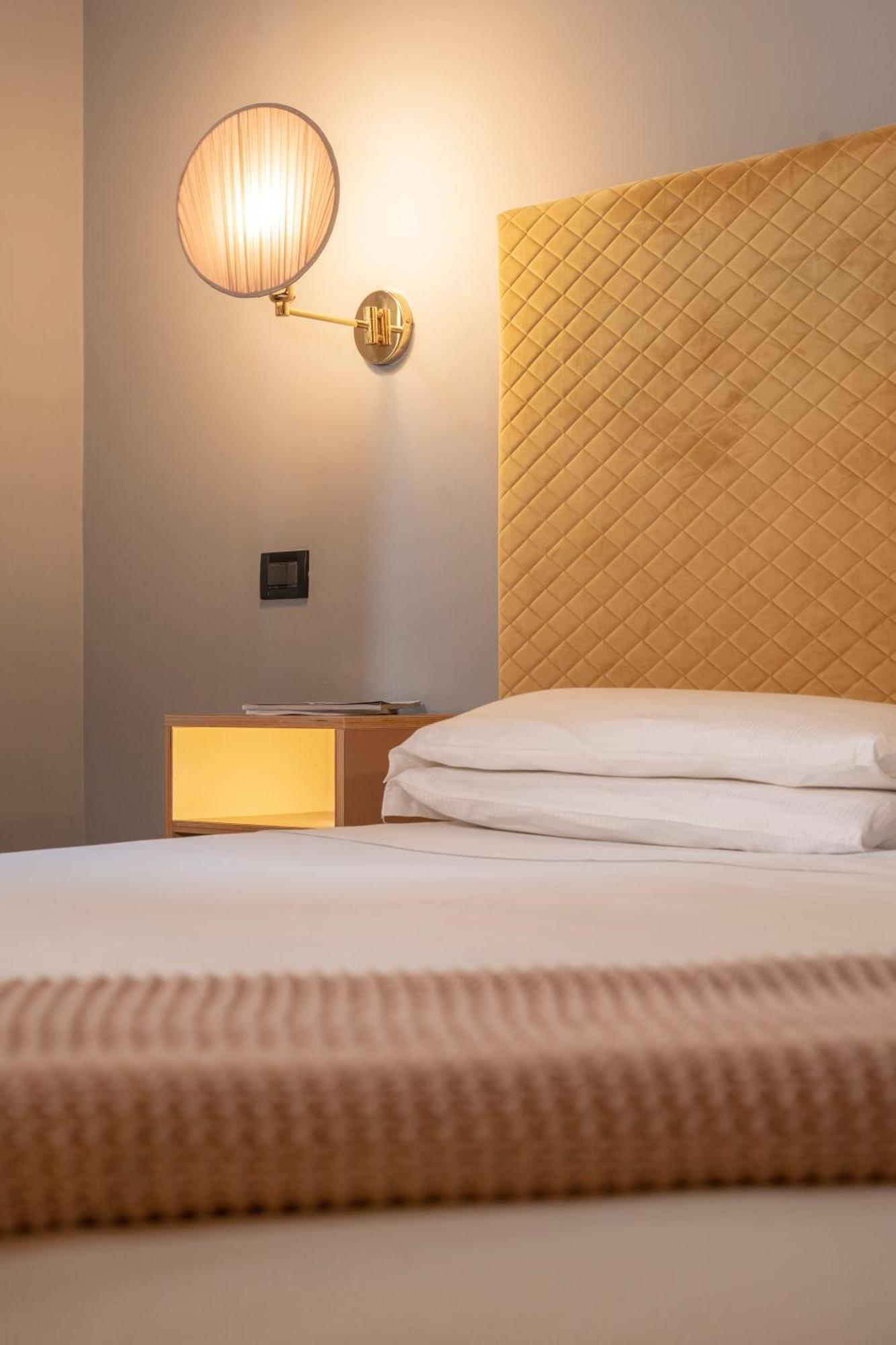 Milani Hotel